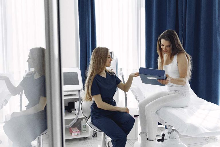 علاجات الخصوبة والحلول: رؤى من أخصائي في دبي